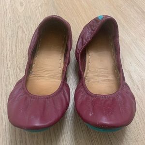Burgundy Tieks size 8